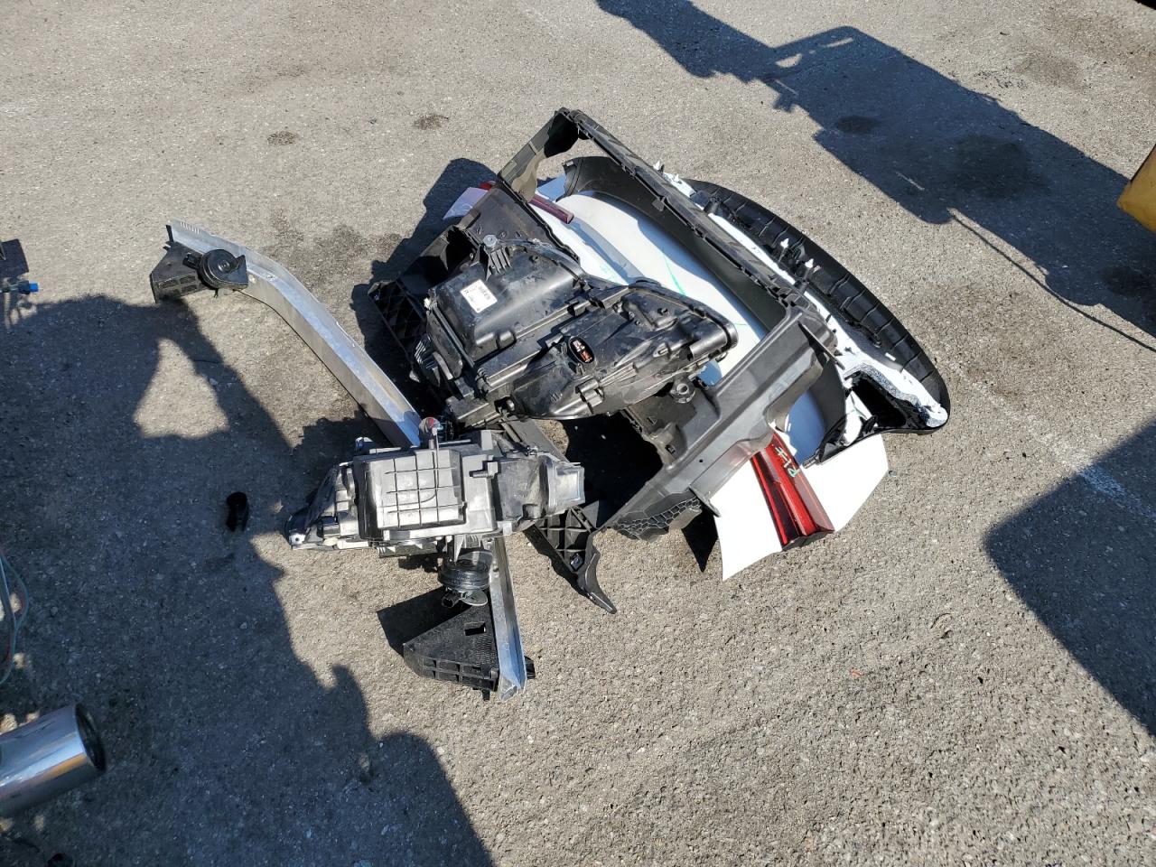 WBXYJ3C30JEP76692 2018 BMW X2 Sdrive28I