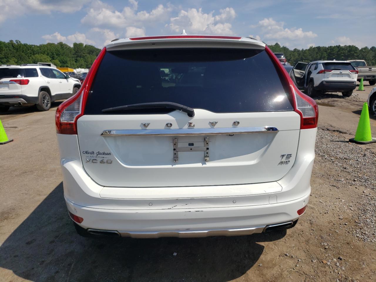 YV4612RK7F2721580 2015 Volvo Xc60 T5 Premier