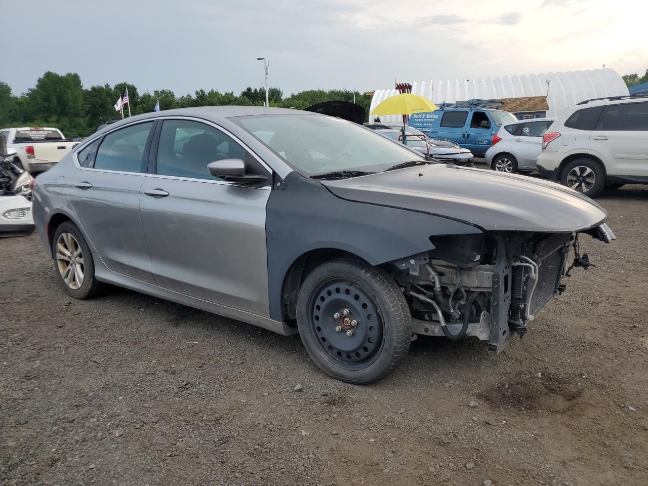 2015 Chrysler 200 Limited vin: 1C3CCCAB1FN532931