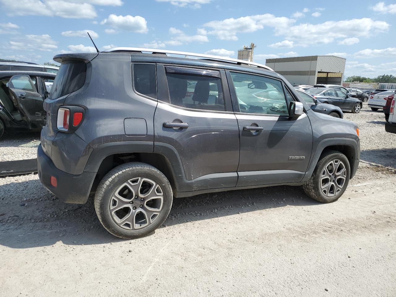 Lot #2749036760 2017 JEEP RENEGADE L