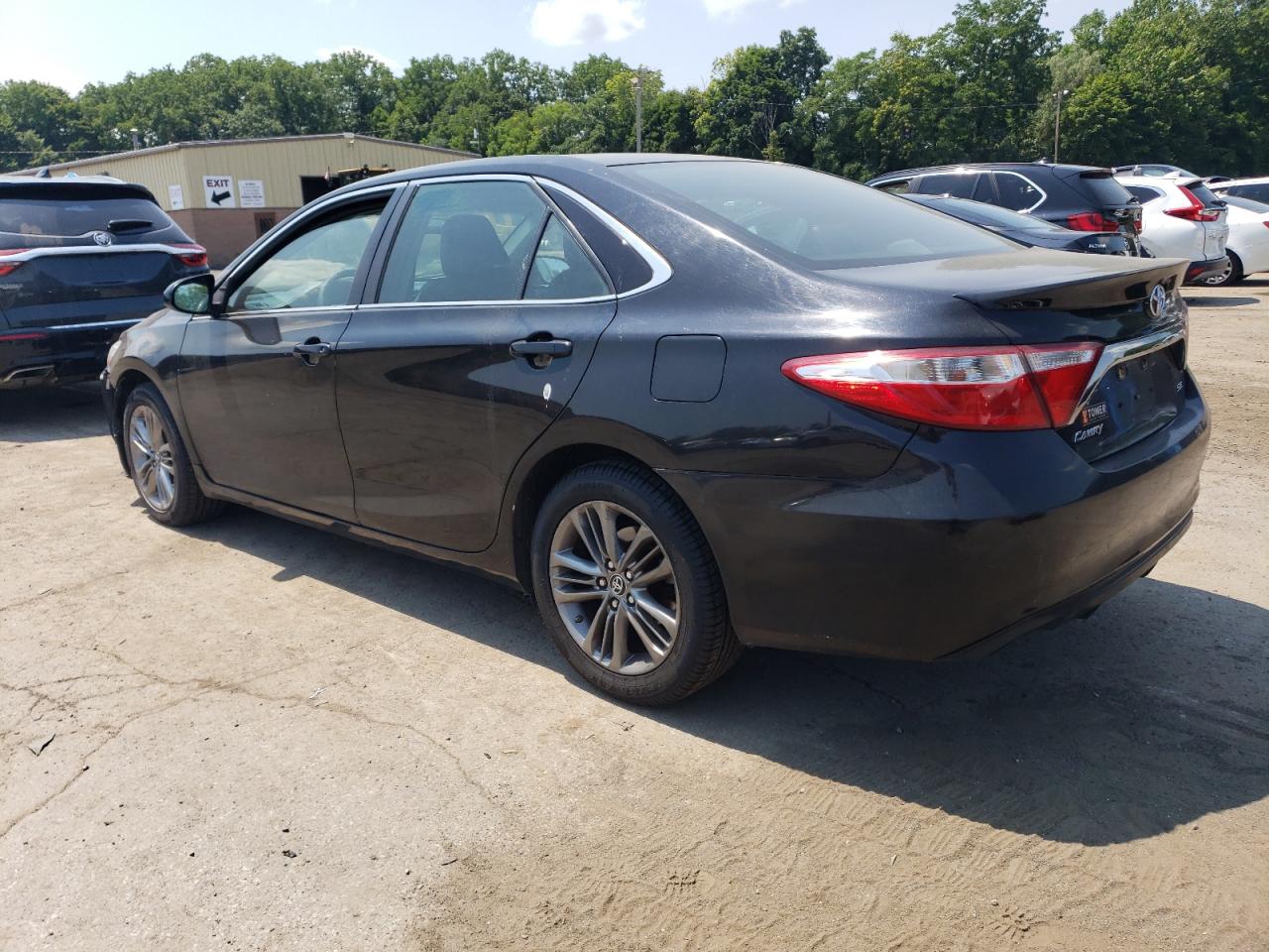 2015 Toyota Camry Le vin: 4T1BF1FKXFU495584