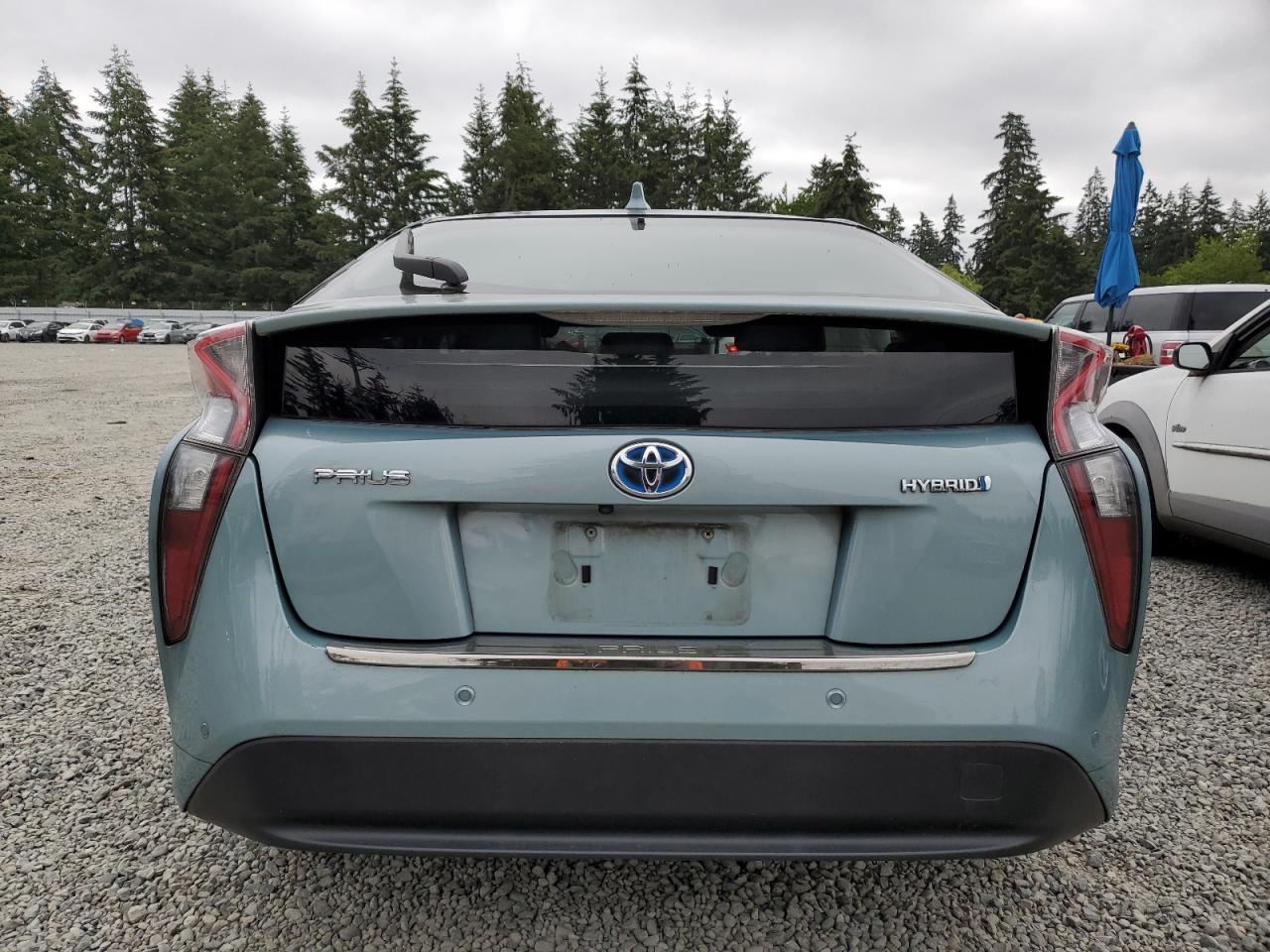 JTDKARFU4H3048177 2017 Toyota Prius