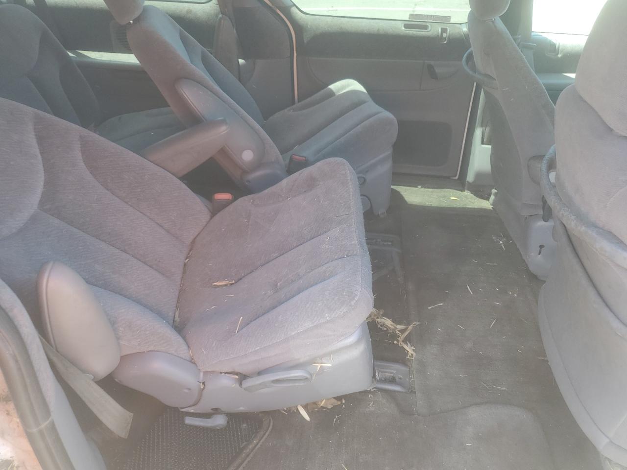 1B4GP44L3XB860962 1999 Dodge Grand Caravan Se