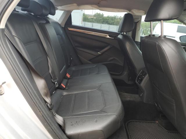 2016 VOLKSWAGEN PASSAT SE - 1VWBS7A3XGC013669