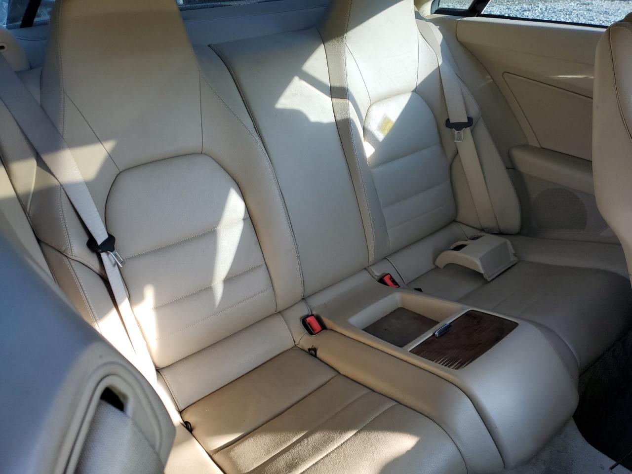 WDDKJ7CB4BF083868 2011 Mercedes-Benz E 550