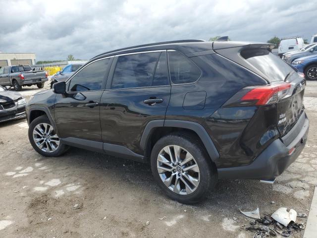 2019 TOYOTA RAV4 XLE P - JTMA1RFV1KD021556