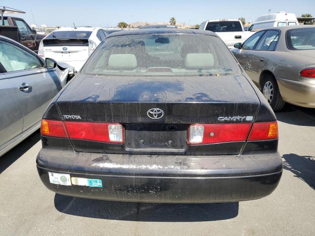 2000 Toyota Camry Ce VIN: JT2BG22K7Y0447699 Lot: 62073884