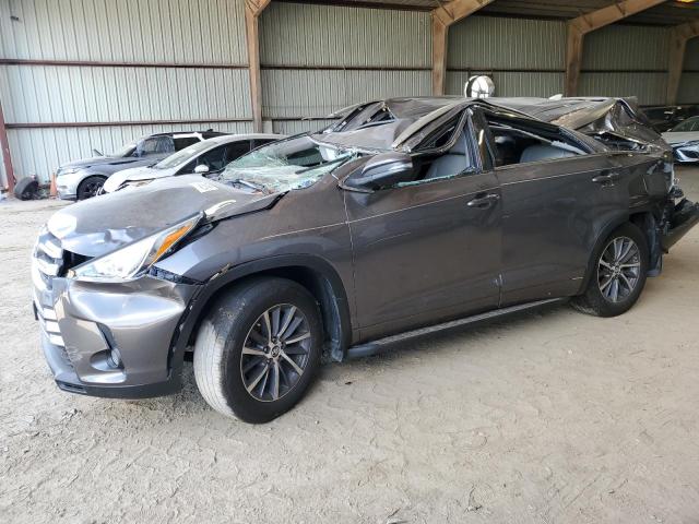 VIN 5TDKZRFH0JS540169 2018 Toyota Highlander, SE no.1