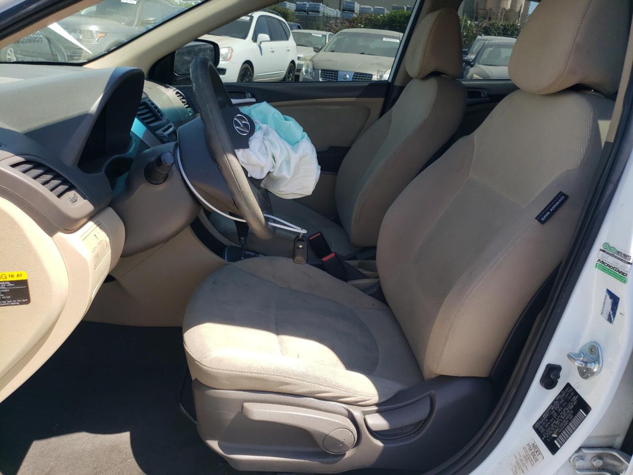 KMHCT4AE6EU669259 2014 Hyundai Accent Gls