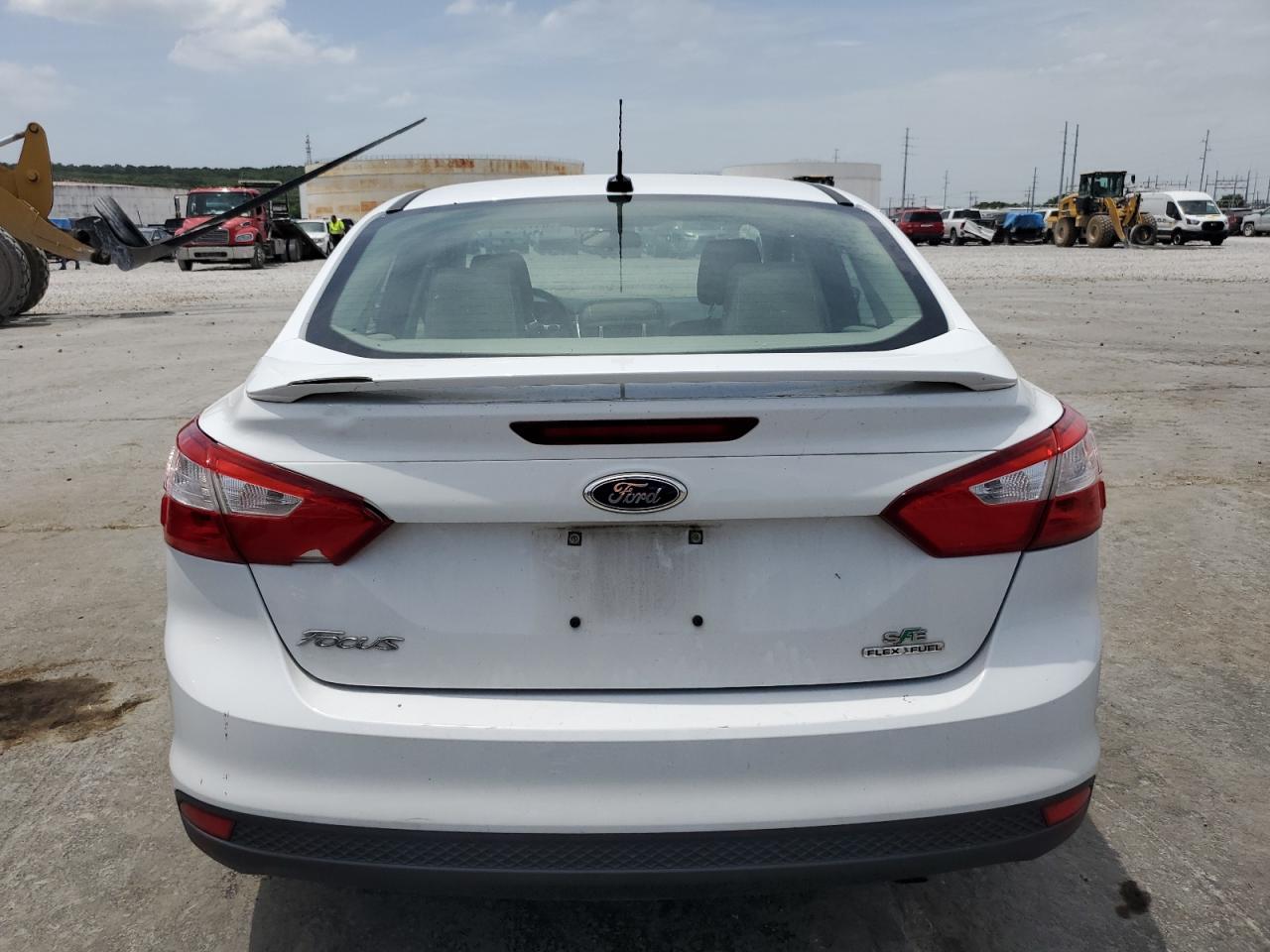 2012 Ford Focus Se vin: 1FAHP3F25CL366487