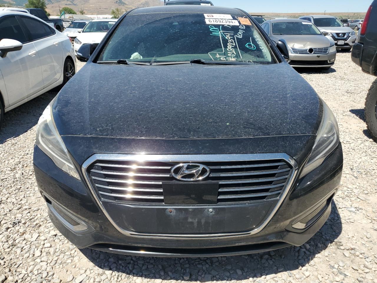 2017 Hyundai Sonata Hybrid vin: KMHE34L18HA051935