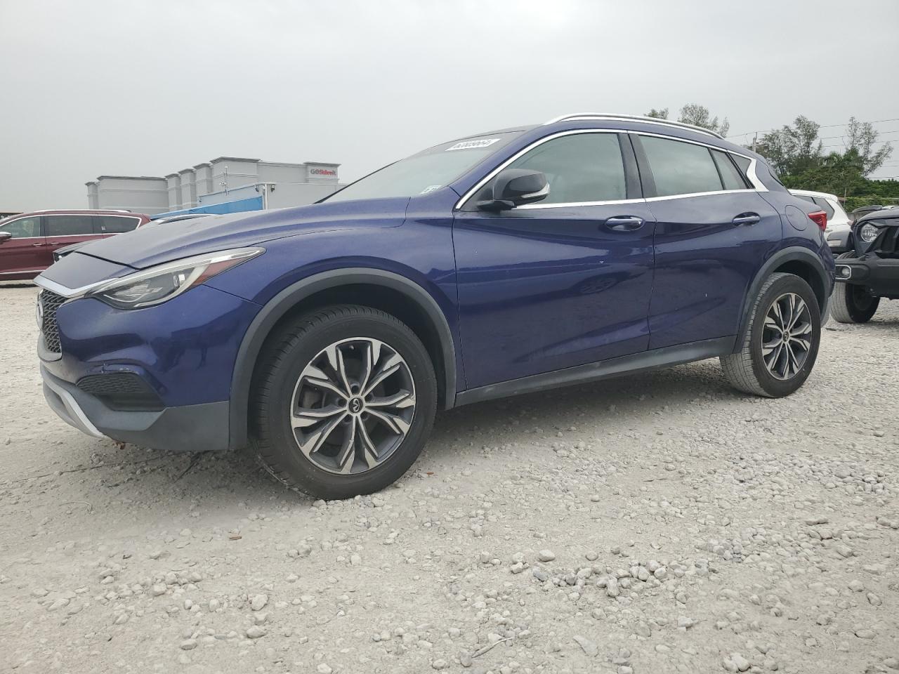 2017 Infiniti Qx30 Base vin: SJKCH5CR9HA035085