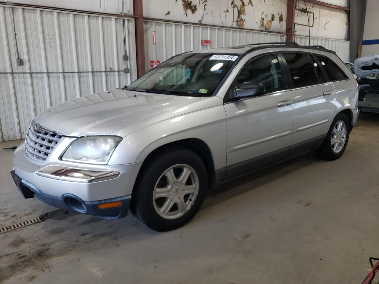 2C8GF68434R520338 2004 Chrysler Pacifica