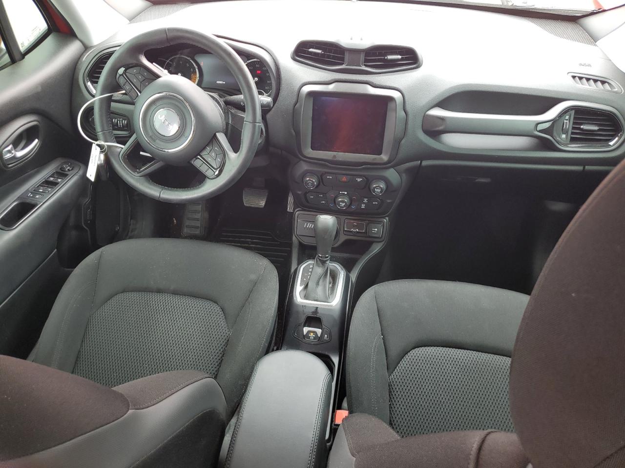 ZACCJBBB3JPG68505 2018 Jeep Renegade Latitude