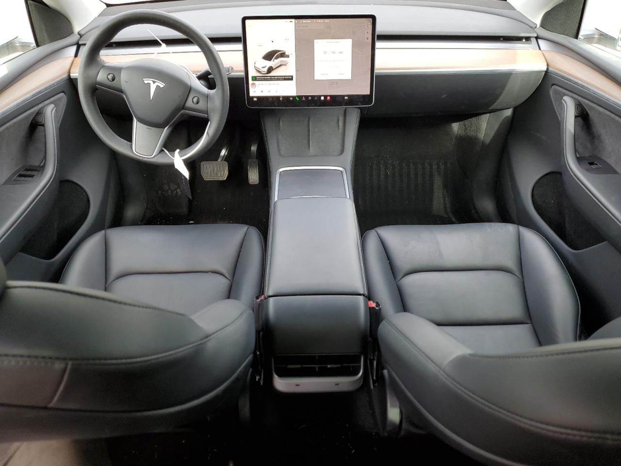 7SAYGDEE7PA107777 2023 Tesla Model Y