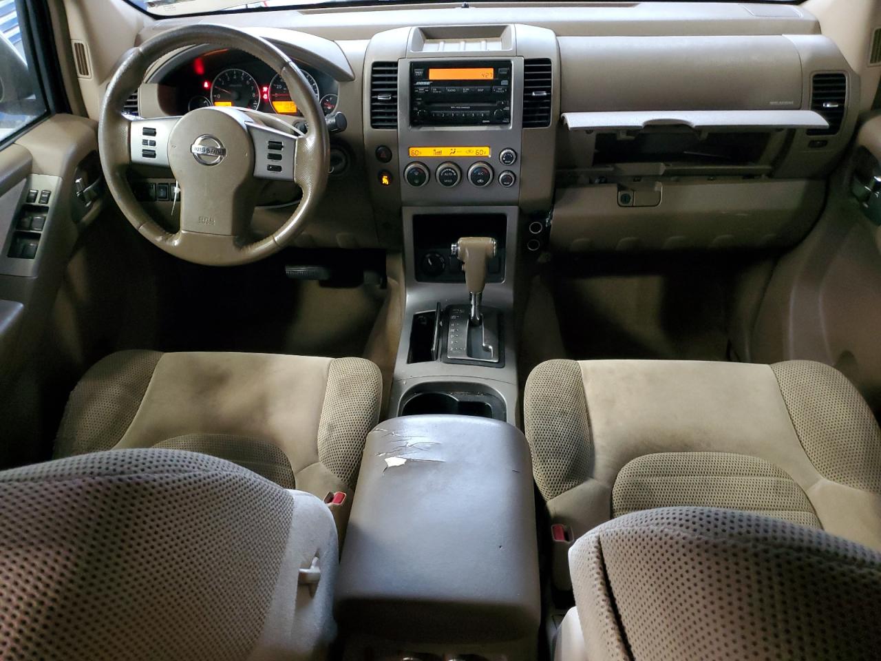 5N1AR18W15C777622 2005 Nissan Pathfinder Le