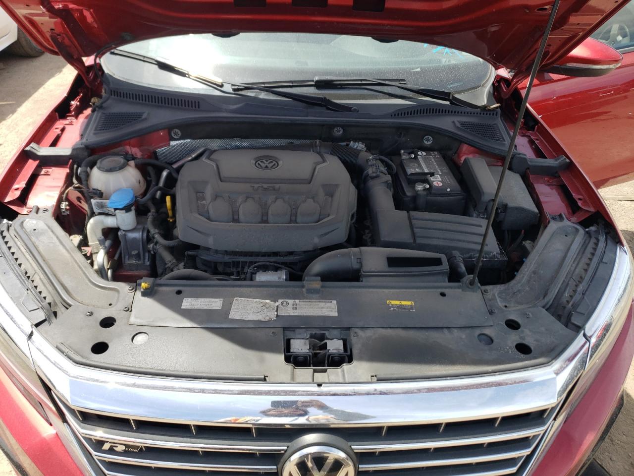 1VWMA7A36LC019944 2020 Volkswagen Passat R-Line