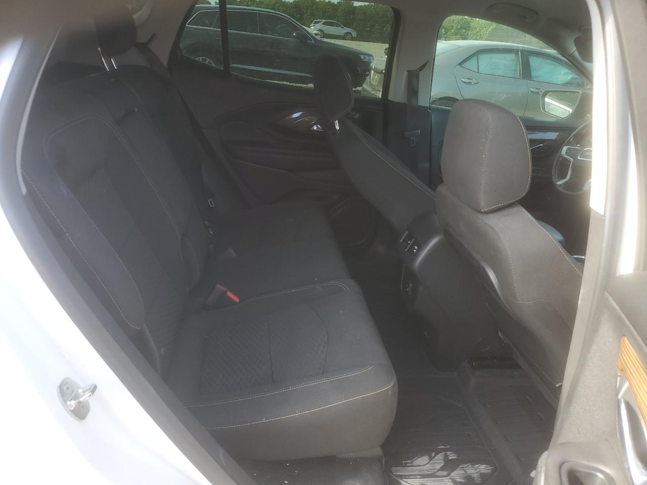 3GKALMEV1LL338218 2020 GMC Terrain Sle