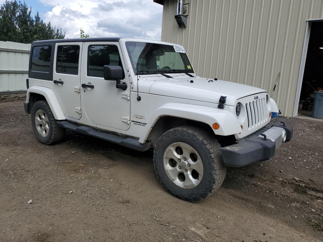 2013 Jeep Wrangler Unlimited Sahara vin: 1C4HJWEG6DL611325