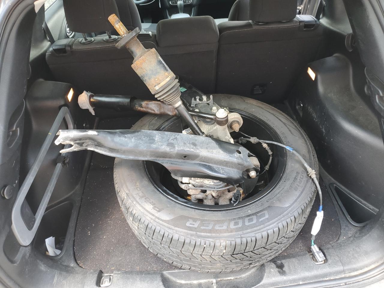 1C4PJMCX4JD556401 2018 Jeep Cherokee Latitude