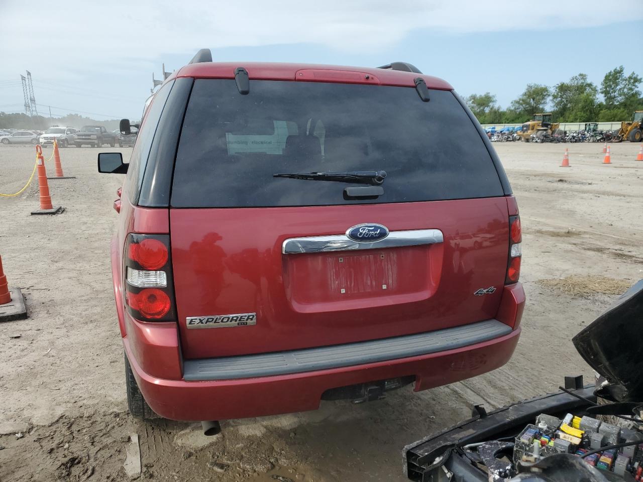 1FMEU73E98UB22513 2008 Ford Explorer Xlt