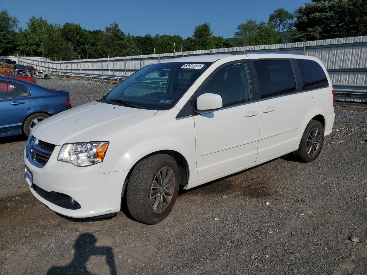 2C4RDGCG5GR355968 2016 Dodge Grand Caravan Sxt