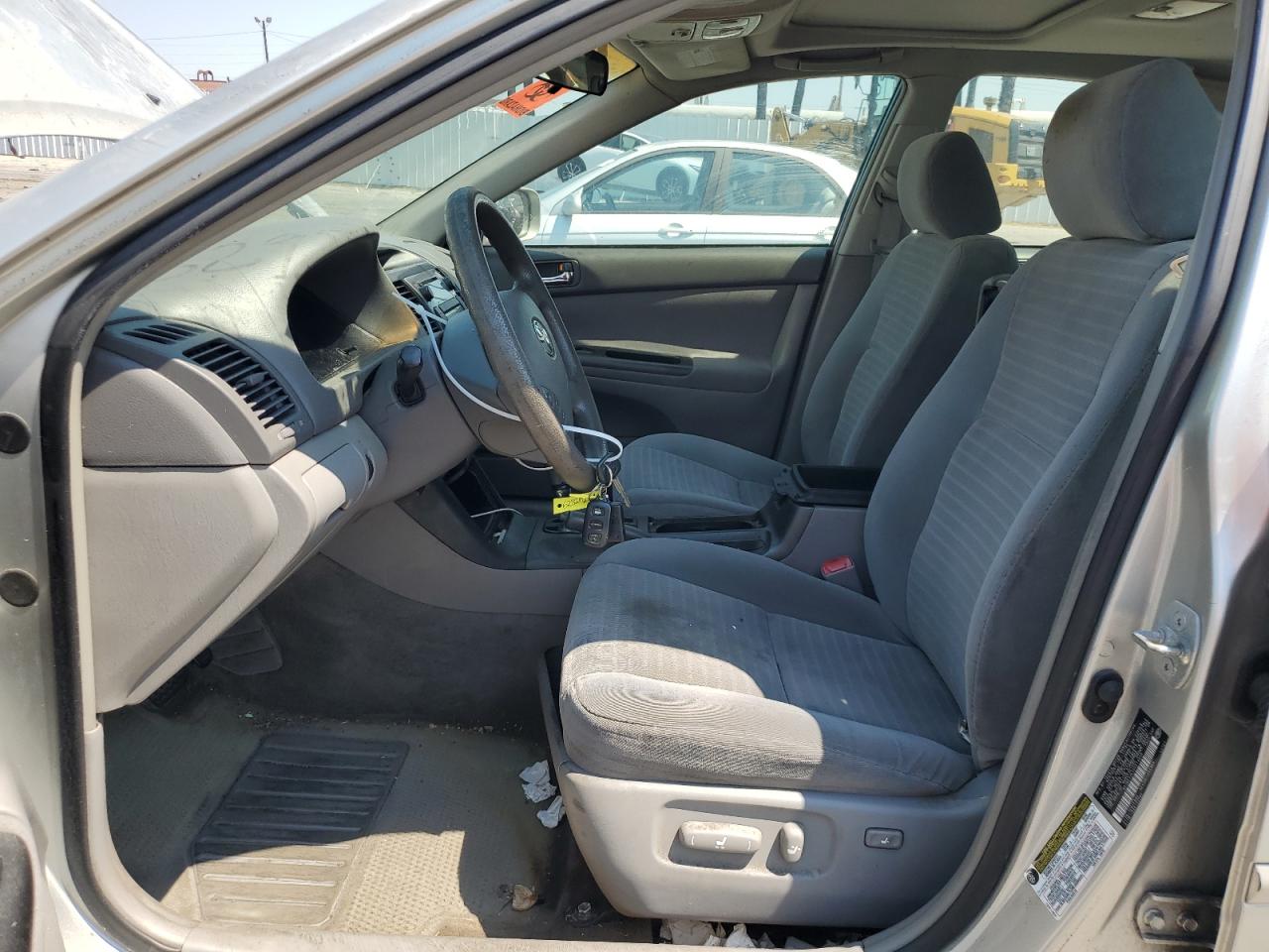 4T1BE32K35U514656 2005 Toyota Camry Le