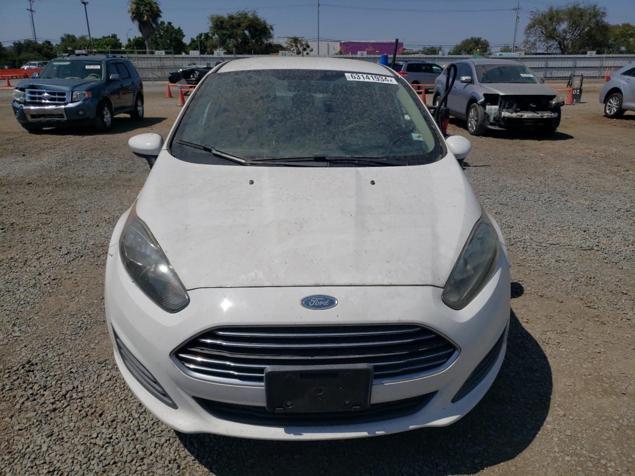 2015 Ford Fiesta S vin: 3FADP4AJ8FM186863