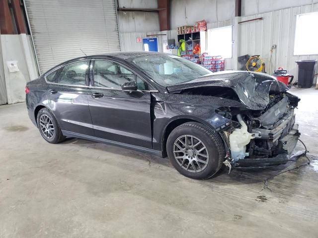 2014 Ford Fusion S VIN: 1FA6P0G70E5402304 Lot: 62357094