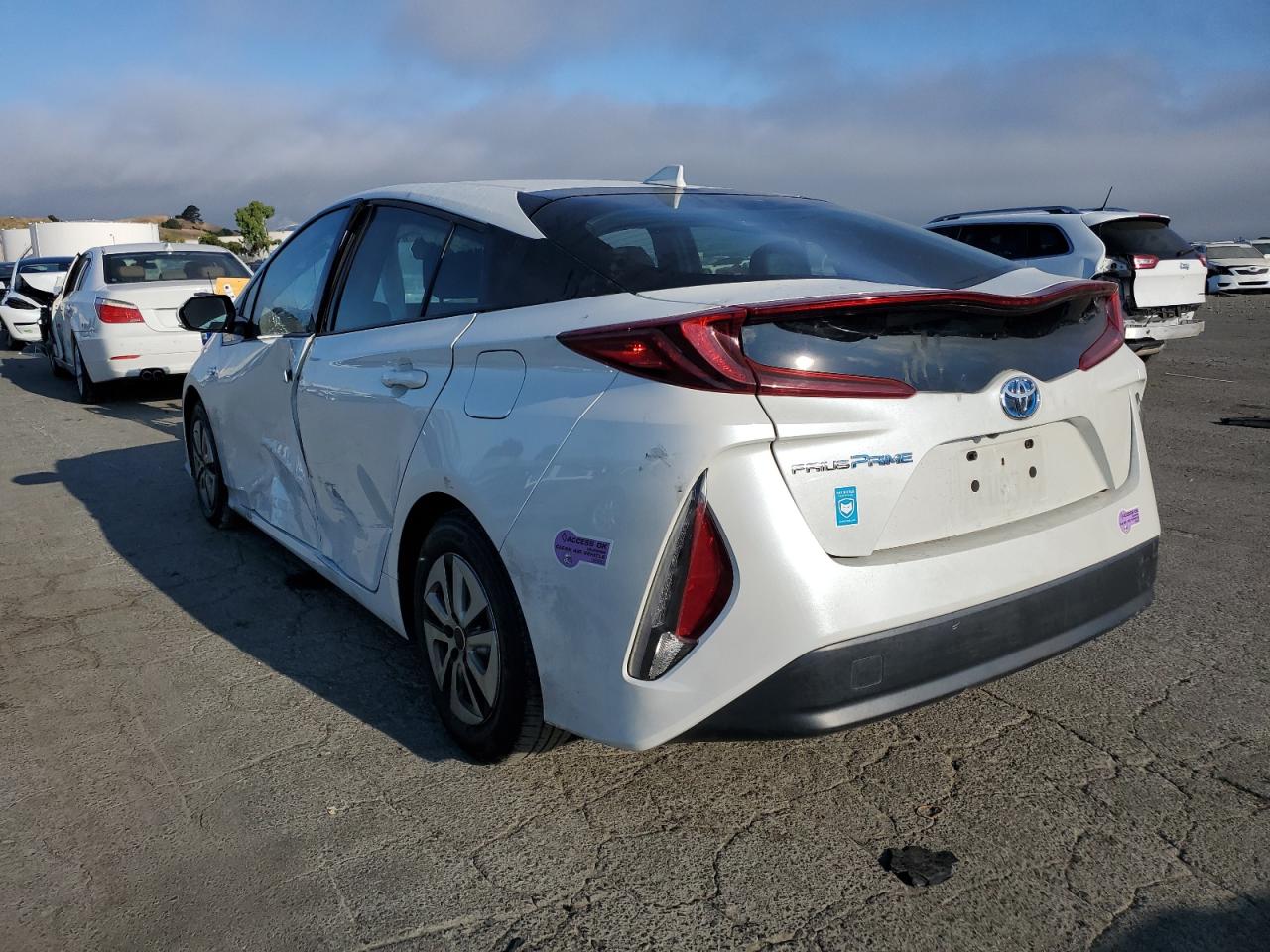 JTDKARFP4H3064986 2017 Toyota Prius Prime