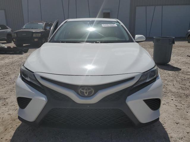 VIN 4T1B11HK9JU114702 2018 Toyota Camry, L no.5