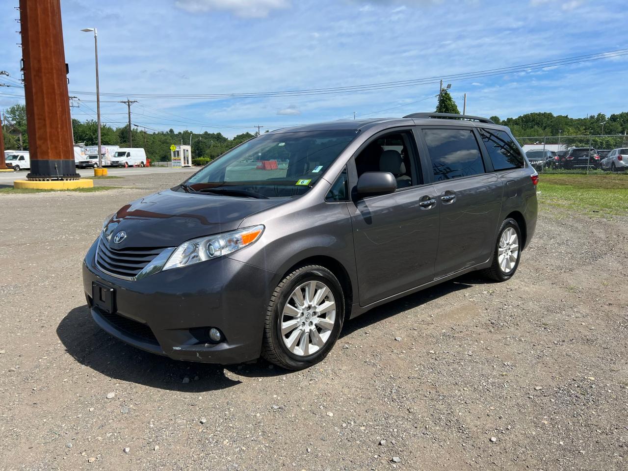 2015 Toyota Sienna Xle vin: 5TDDK3DC4FS117555