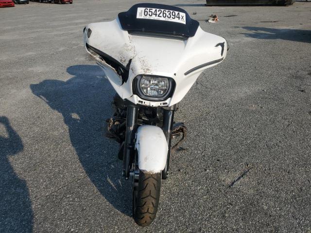 2024 HARLEY-DAVIDSON FLHX - 1HD1KB717RB635757