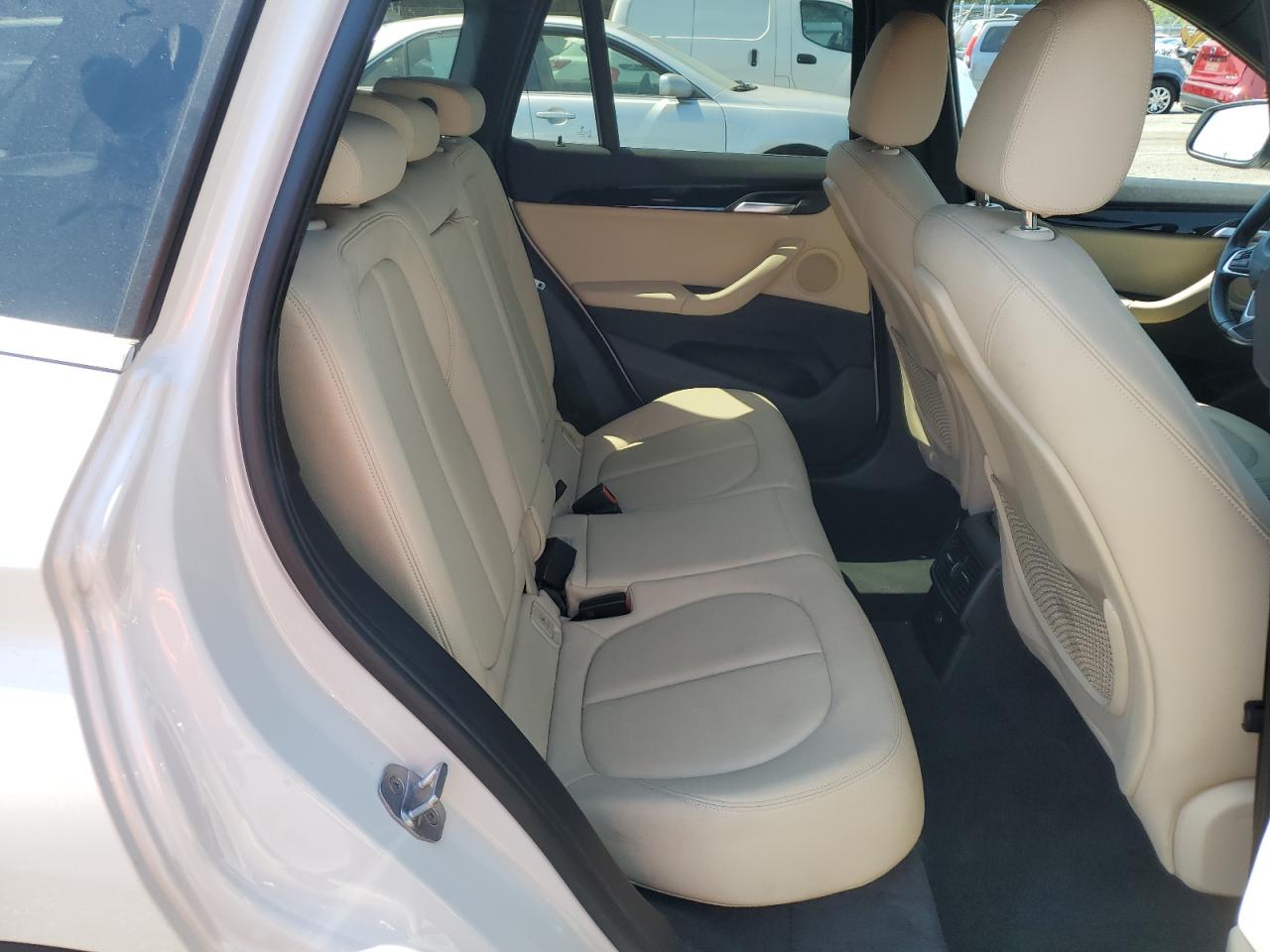 WBXHU7C35H5H38564 2017 BMW X1 Sdrive28I