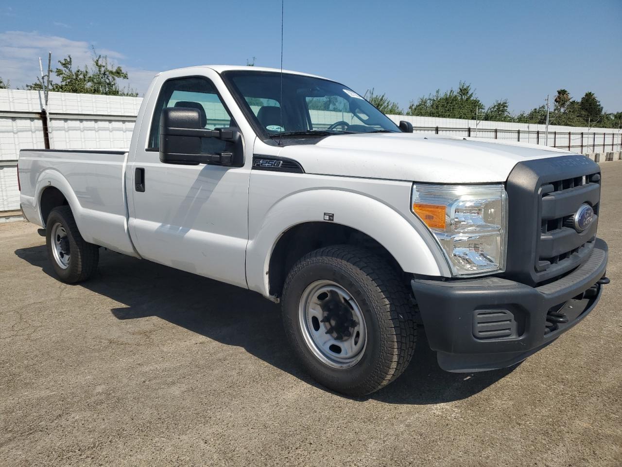 2013 Ford F250 Super Duty vin: 1FTBF2A61DEB81768