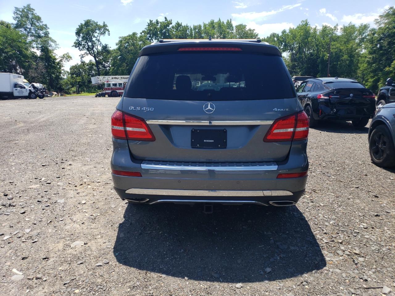 4JGDF6EE0JB016093 2018 Mercedes-Benz Gls 450 4Matic