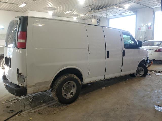 VIN 1GCWGFCF3F1252336 2015 Chevrolet Express no.3