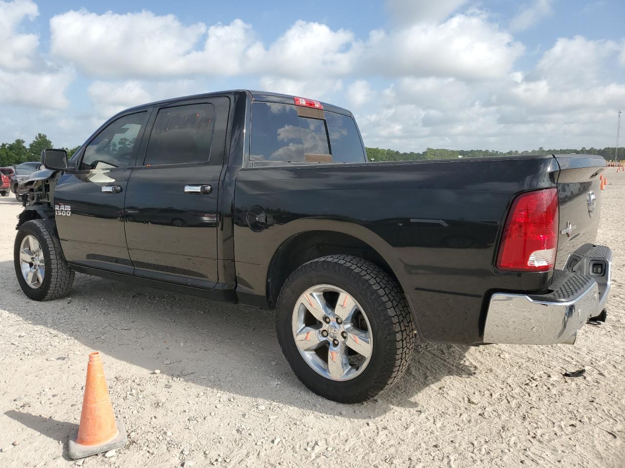 3C6RR6LTXGG388230 2016 Ram 1500 Slt