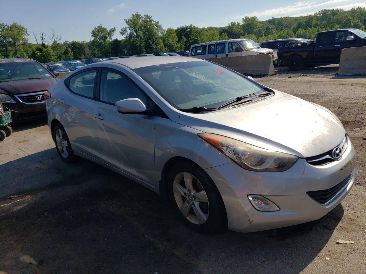 2013 Hyundai Elantra Gls vin: 5NPDH4AE6DH390669