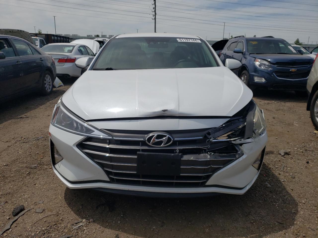 2020 Hyundai Elantra Sel vin: 5NPD84LF1LH593148