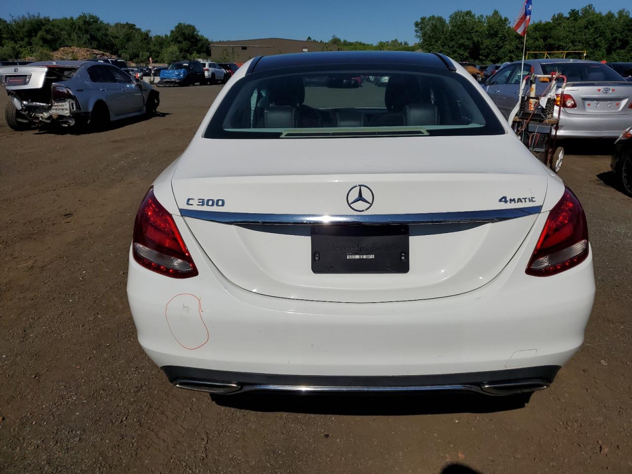 55SWF4KB5HU222172 2017 Mercedes-Benz C 300 4Matic