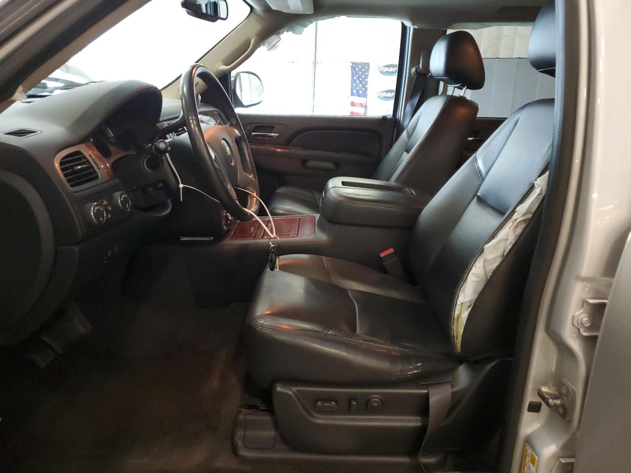 1GNSKKE79ER101777 2014 Chevrolet Suburban K1500 Ltz