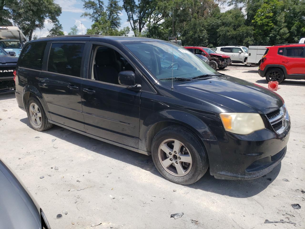 2012 Dodge Grand Caravan Sxt vin: 2C4RDGCG3CR358460