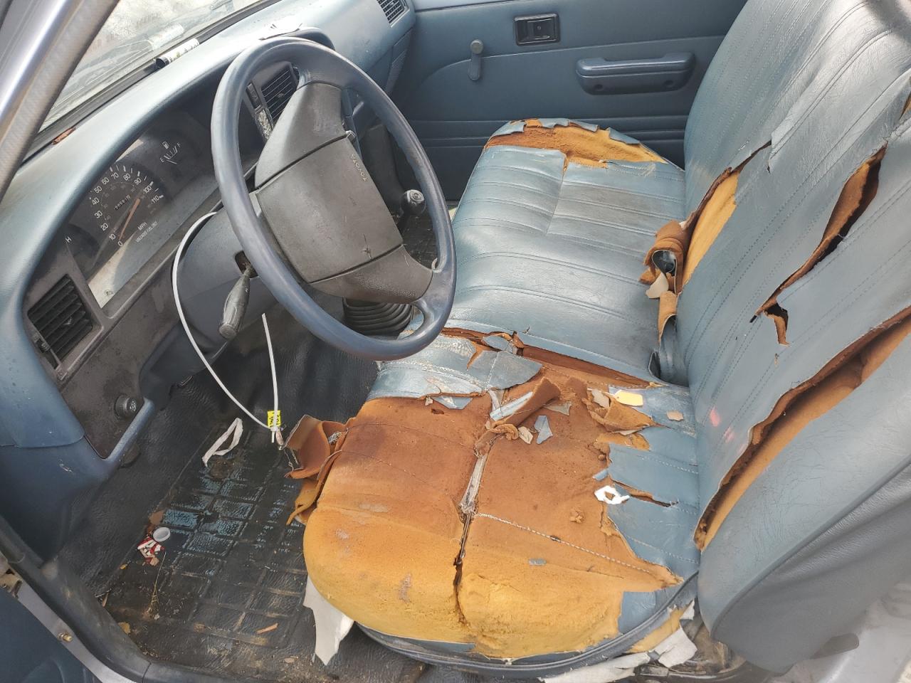 JT4RN81A5L0049472 1990 Toyota Pickup 1/2 Ton Short Wheelbase