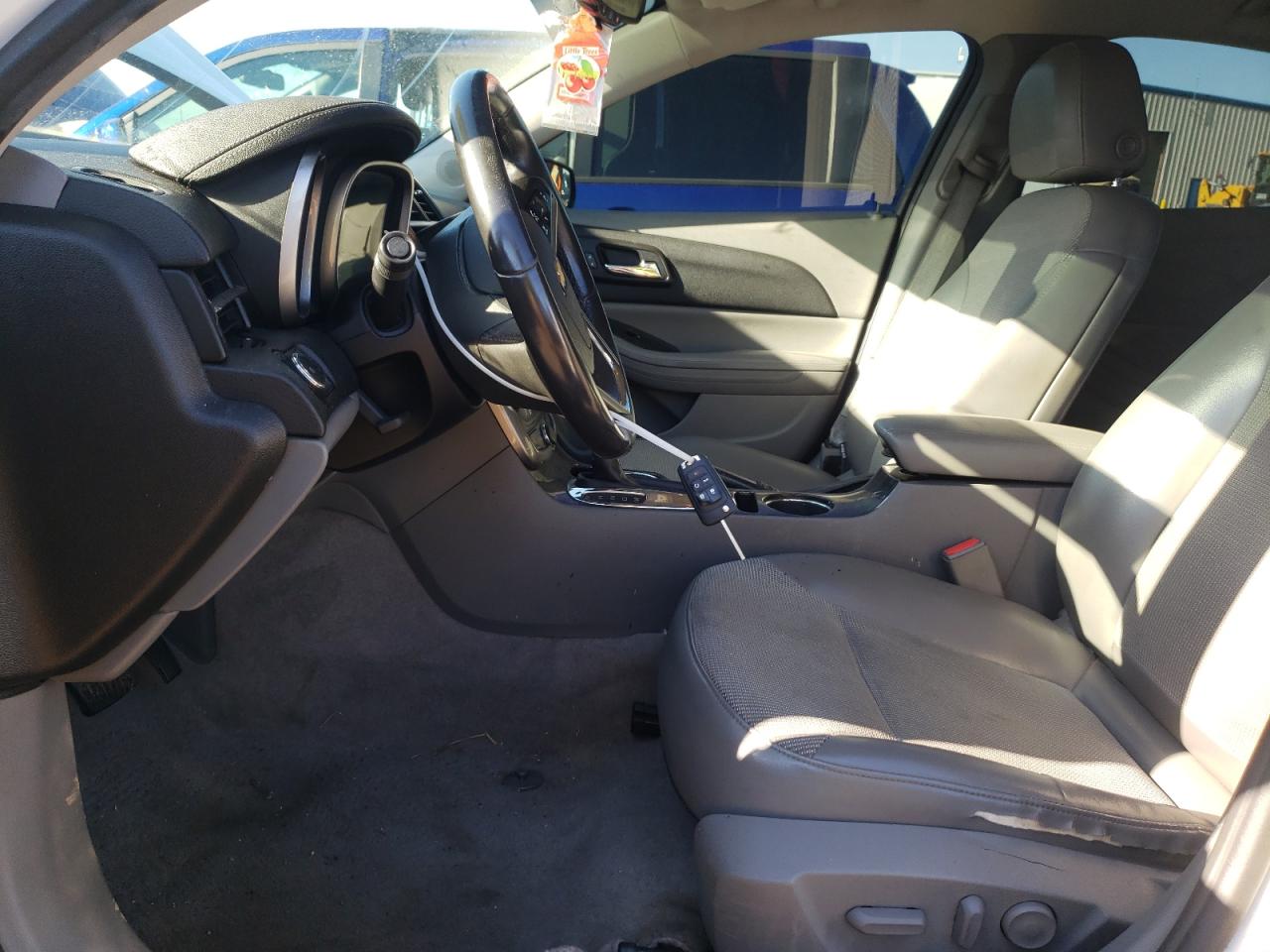 1G11E5SL9EF296949 2014 Chevrolet Malibu 2Lt