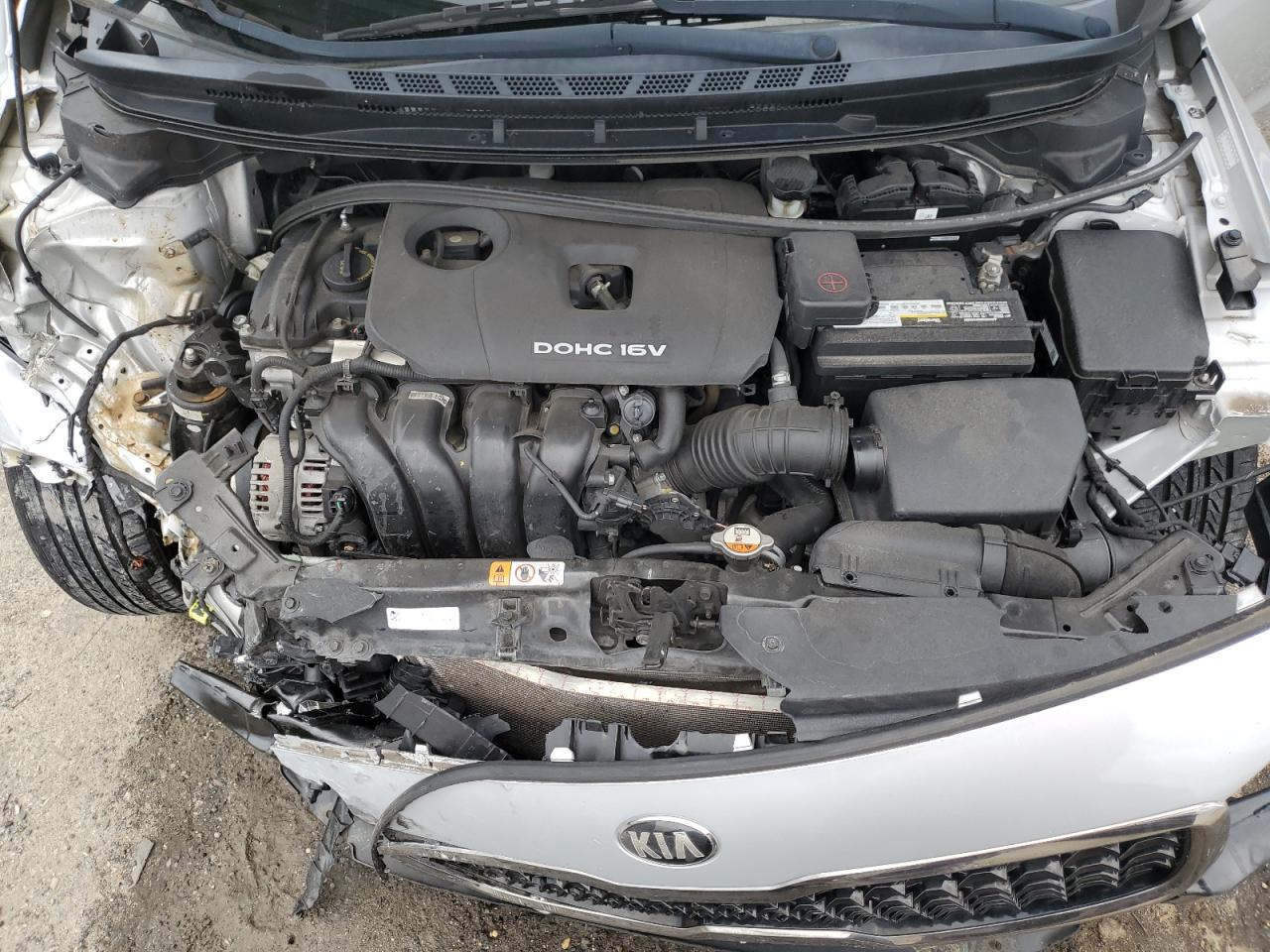 3KPFL4A73HE006320 2017 Kia Forte Lx