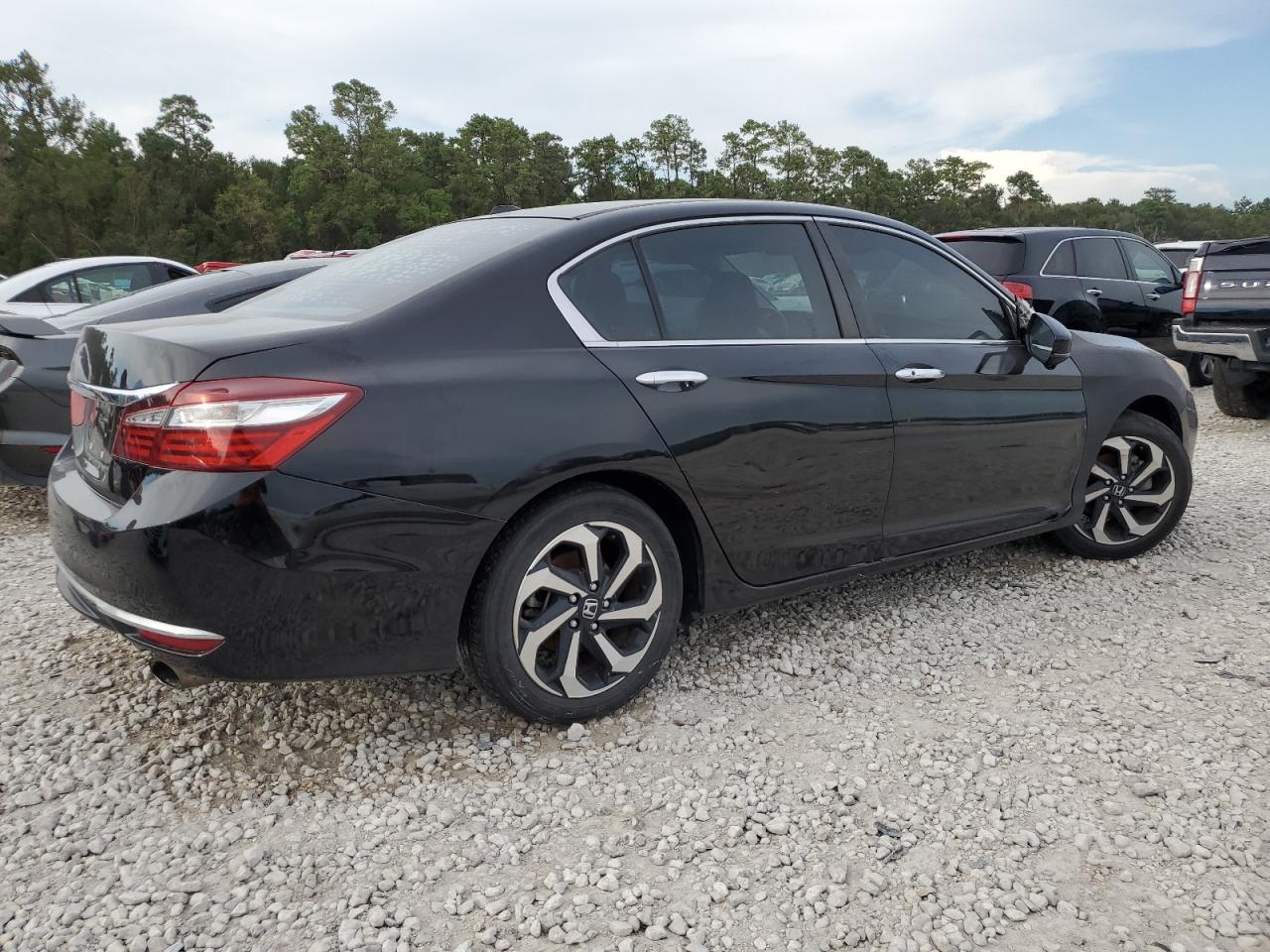 Lot #2713475121 2017 HONDA ACCORD EX