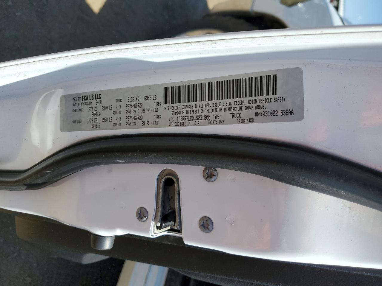 1C6RR7LMXJS231800 2018 Ram 1500 Slt