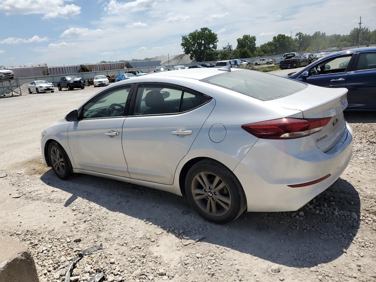 Lot #2794572665 2018 HYUNDAI ELANTRA SE