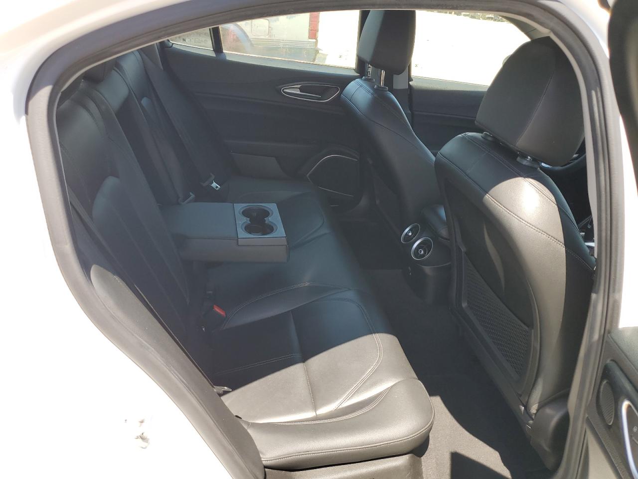 ZARFAMANXL7635933 2020 Alfa Romeo Giulia